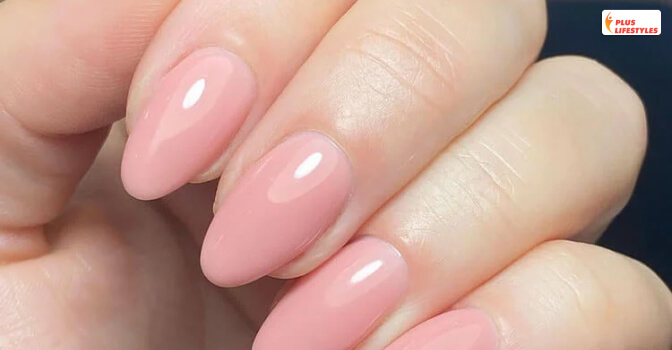 Daisy Almond Nails (Soft Pink Shade)