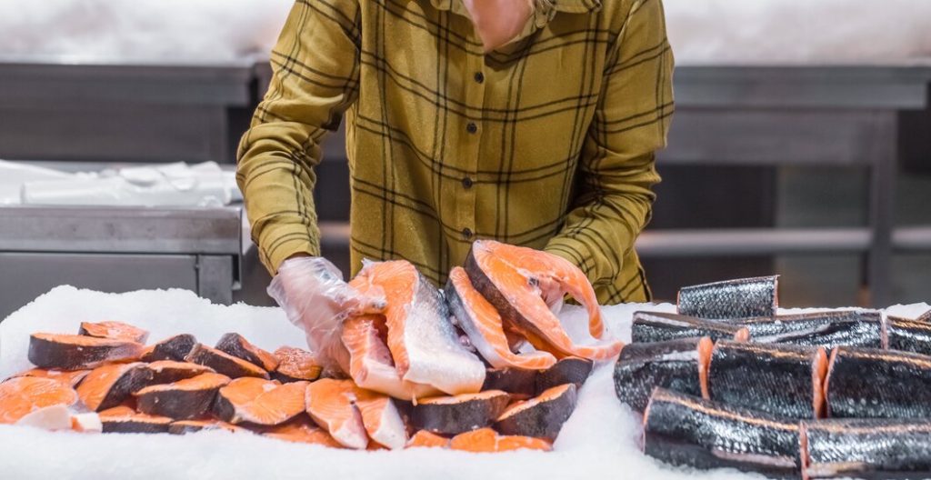 Seafood Safety Extravaganza: Hosting A Feast With Freshness Delivered To Your Door