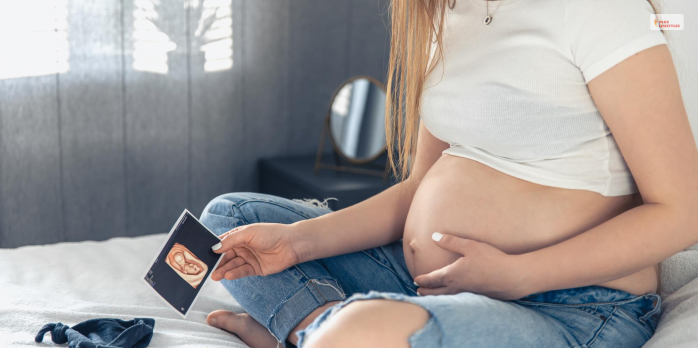 Ripped Jeans With Maternity T-shirts