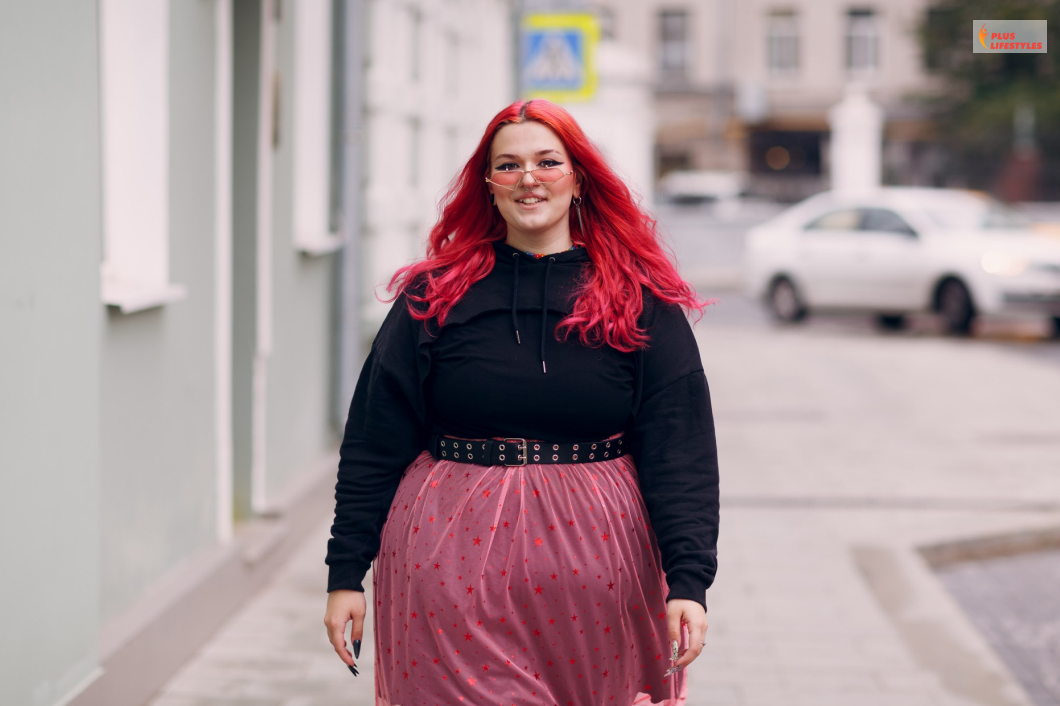 10 Flattering Outfits For Plus Size That Work For Every Occasion