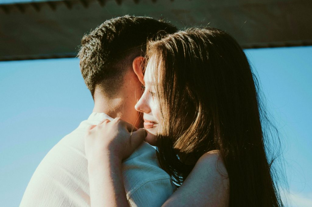 How To Get Your Ex Back Without Sounding Desperate [Your Ultimate Guide]
