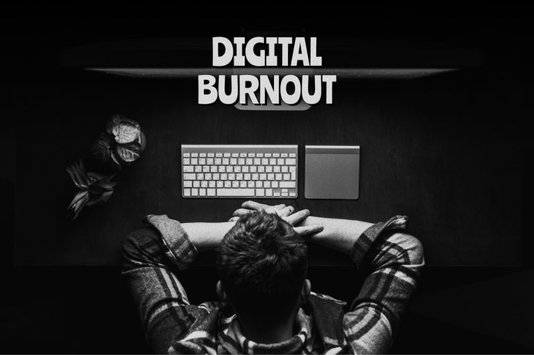 What Is Digital Burnout? The Exhaustion Working Women In India Can’t Quite Explain